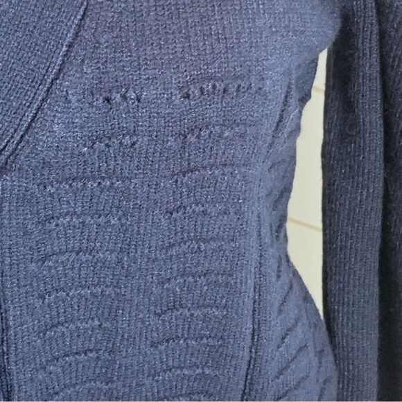 Truth Republic Pleated Puff Sleeve Cardigan Navy Blue woman’s size large preppy - Picture 12 of 13